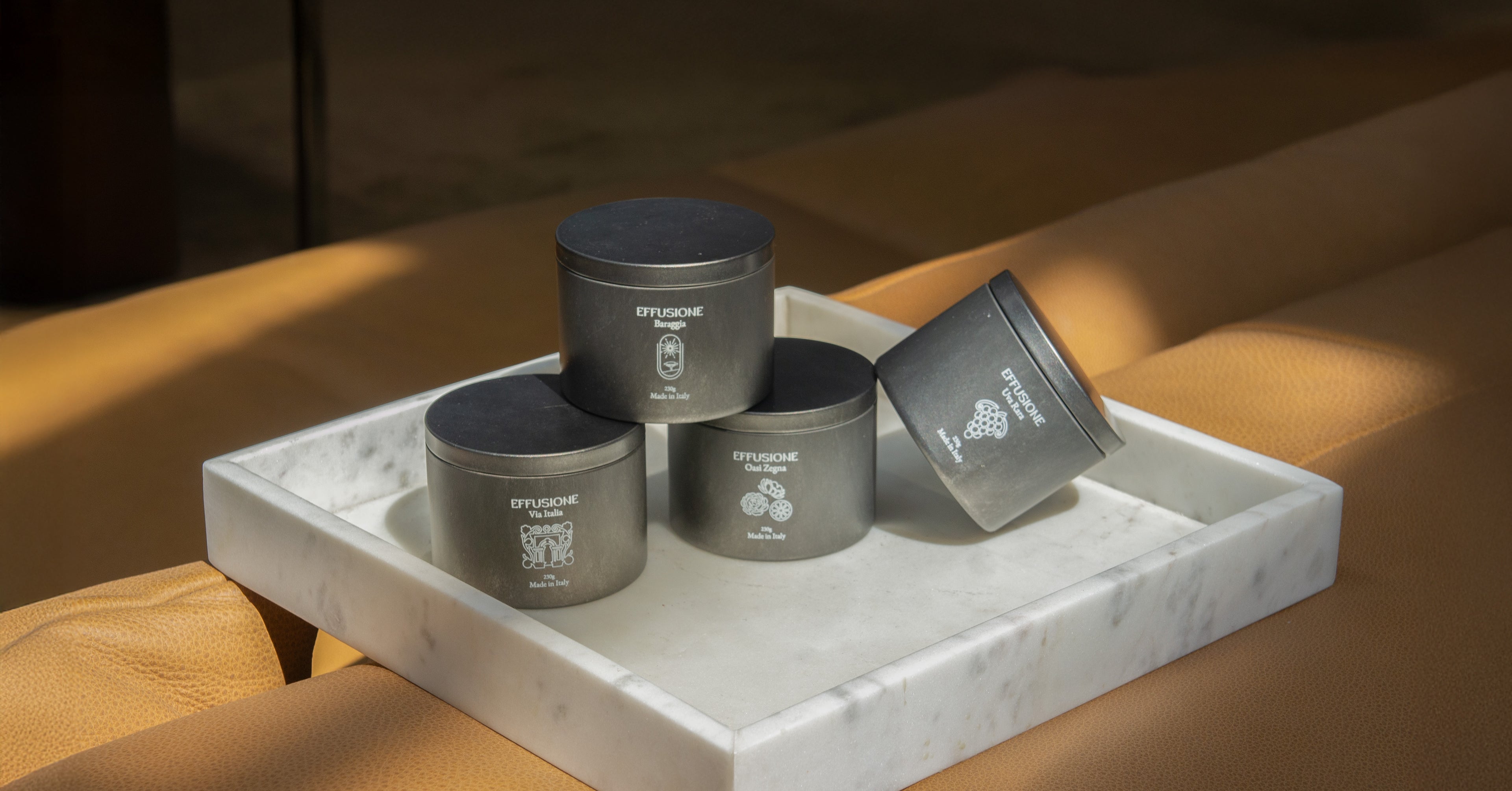 Set di candele profumate Effusione Collezione Echo con diverse fragranze dal design elegante