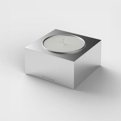 Aura One, candela singola grande Effusione in alluminio magnetica di design, vista prospettica