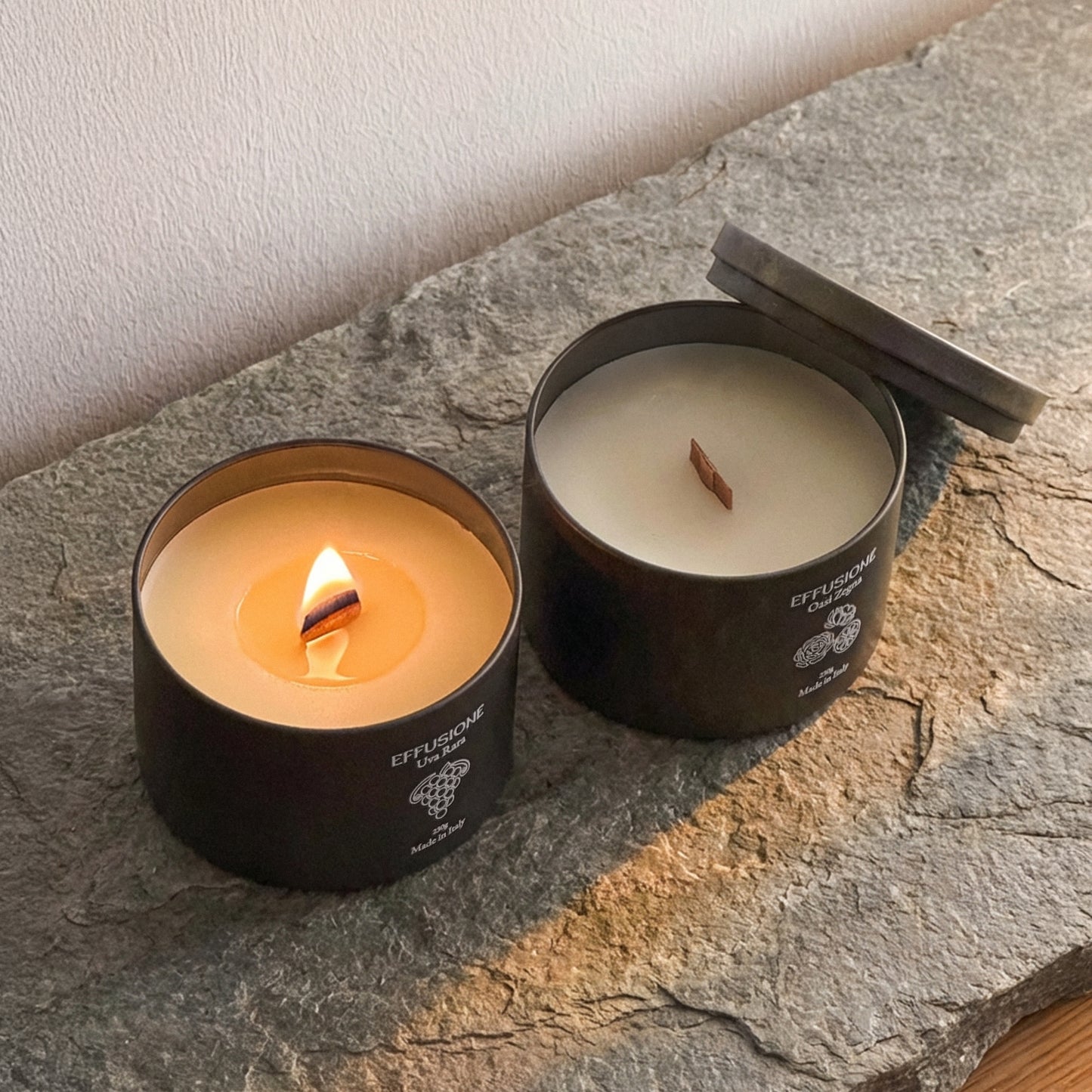 Candele profumate Effusione collezione Echo fragranze Uva Rara e Oasi Zegna