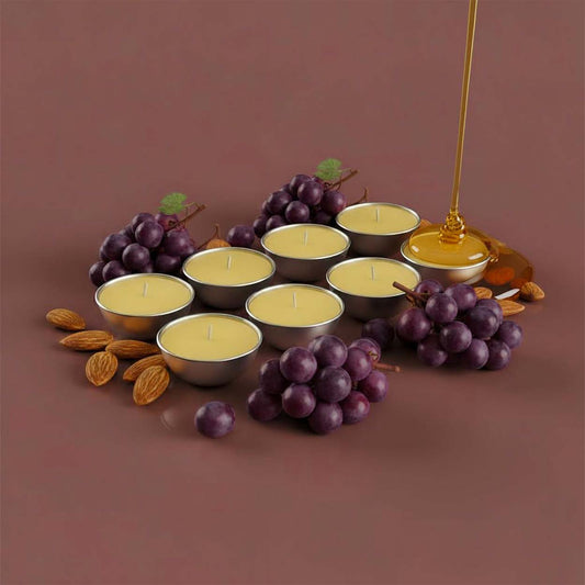 Set da 8 ricariche candela Aura Effusione formato S fragranza Uva Rara in alluminio con note fruttate e legnose.